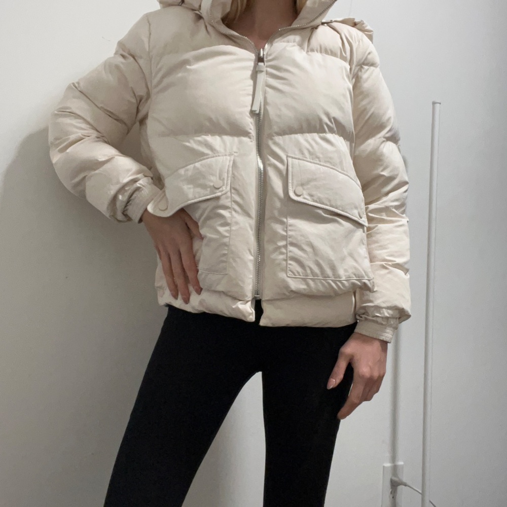 REISS  PAIGE-SIDE POPPER PUFFER CREAM JACKET, worn ones. Great condition